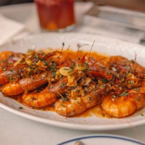 king prawns with garlic sauce